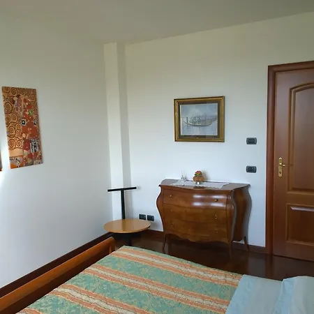 Apartment Madonna Della Rosa